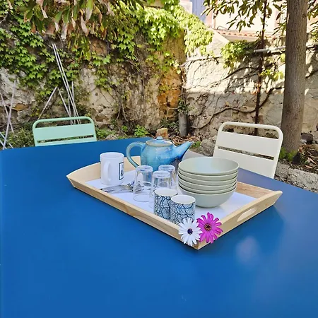 Elegante Maison Avec Un Beau Jardin, à 150 M De La Mer, Climatisation, Wifi ... * Saint-Mandrier-sur-Mer