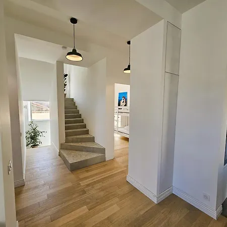 Magnifique 19ème, Beau Jardin, à 150m De La Mer, Climatisée, Wifi, Entièrement Rénovée Villa Saint-Mandrier-sur-Mer